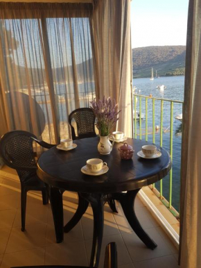 Cres view apartments